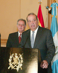 El magnate mexicano, Carlos Slim, dueo de Amrica Mvil. (Foto: JORGE CASTILLO).