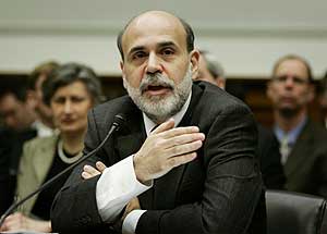 Ben Bernanke, presidente de la Reserva Federal, en su intervencin en el Congreso de EEUU. (Foto: REUTERS)