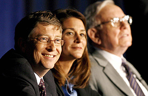 Bill Gates, su esposa, Melinda Gates, y Warren Buffett, en Nueva York. (Foto: EFE)