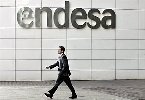 Imagen de la sede de Endesa en Madrid. (Foto: AP)