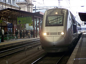 Uno de los nuevos TGV del Este Europeo, en Estrasburgo. Vea más imágenes.(Foto: L.G.)
