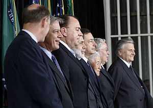 Los participantes en la cumbre. (Foto: AP)