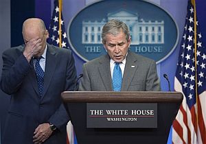 George W. Bush ha presentado el plan de estmulos econmicos acompaado por Henry Paulson. (Foto: AP)
