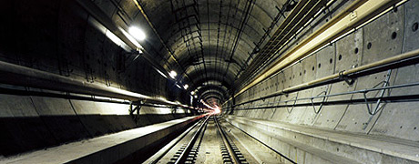 Vista del interior del túnel. (FOTO: EUROTUNNEL)