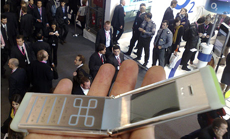 Acto de presentacin de un nuevo modelo de telfono. (FOTO: REUTERS)