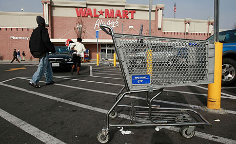 La cadena Wal Mart ha rebajado su previsin de beneficios para el cuarto trimestre. (Foto: AFP)