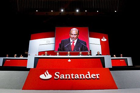 Momento de la junta extraordinaria de accionistas del Banco Santander. | EFE