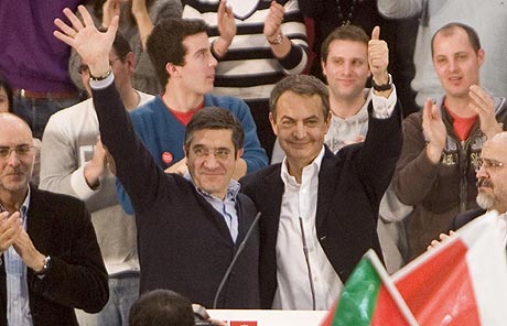 Mitin de Zapatero para apoyar al candidato a lehendakari. Foto: Justy Garca Koch