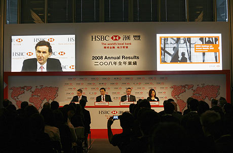 El presidente de HSBC, Stephen Green, durante la conferencia de resultados en Hong Kong. (FOTO: Reuters)