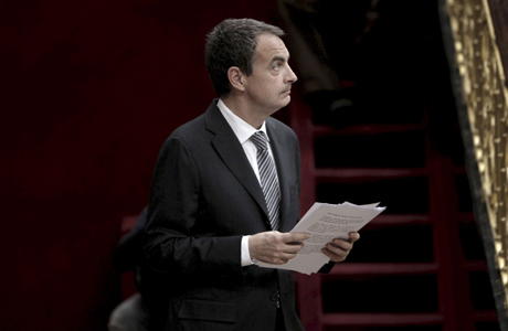 El presidente del Gobierno, Jos Luis Rodrguez Zapatero, durante la sesin de control al Ejecutivo. | Emilio Naranjo