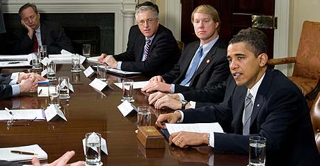 Obama, durante la reunin con ejecutivos de las mayores compaas de crdito de EEUU. | AFP