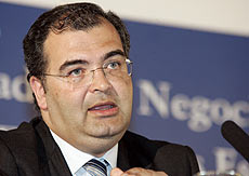 ngel Ron, presidente del Banco Popular. | Diego Sinova