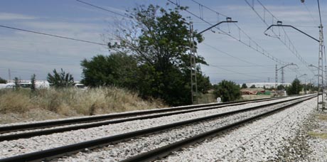 La UE pacta una red ferroviaria comn. | Diego Sinova