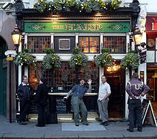 'The Harp', uno de los tradicionales pubs britnicos situado en Covent Garden, Londres.
