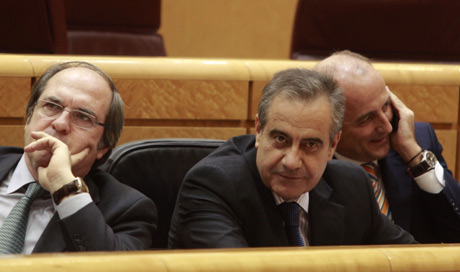 Corbacho, con ngel Gabilondo y Miguel Sebastin en el Senado. | Antonio Heredia