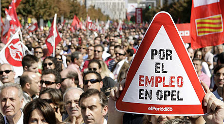 Trabajadores de la planta de Opel en Figueruelas (Zaragoza) protestaban el pasado 19 de septiembre por los despiedos. | Reuters