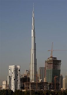Imagen del edificio ms alto del mundo, que est en Dubai y todava en construccin. | AP