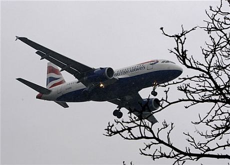 Un avin de British Airways aterriza en Heathrow. | AP