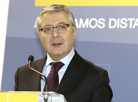 El ministro de Fomento, Jos Blanco, en rueda de prensa anterior en La Rioja. | Efe