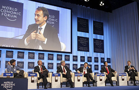 El presidente Jos Luis Rodrguez Zapatero, durante su participacin en el Foro. | Efe