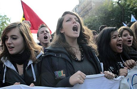 Protesta de estudiantes en París. | AP