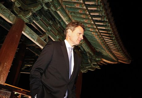 El secretario del Tesoro de EEUU, Timothy Geithner en Sel (Corea del Sur). | Afp