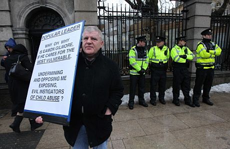 Protestas ante el Parlamento irlands. | AFP