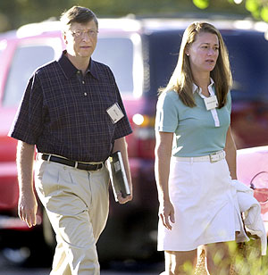 Bill Gates junto a su mujer Melinda. (Foto: AP)