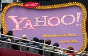 Cartel de nen de Yahoo! en Times Square (Nueva York). (Foto: EFE)