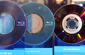Discos Blu-ray expuestos en la edicin de CES 2008. (Foto: AFP)