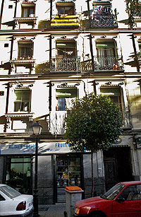 Uno de los edificios que expropiar el Ayuntamiento / CARLOS MIRALLES