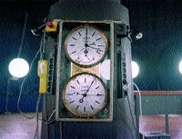 Estos dos relojes del Observatorio de Pars se usan para localizar y medir la distancia a los cuerpos celestes.