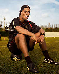 Ronaldinho, futbolista. / ADAM COLLINS