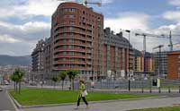 Imagen de edificios de viviendas en construccin. (FOTO: Carlos Garca).