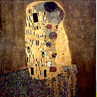 'El beso'. En la obra ms conocida de Klimt aparece el pintor con su amante Emilie Flge.