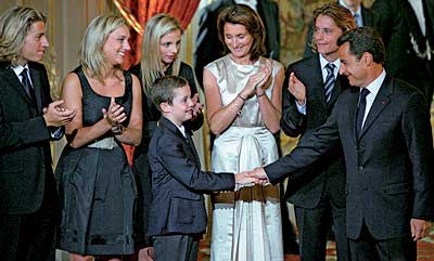 LOS 'SARKO'. Tras ?? aos casados, Sarkozy y Ccilia se divorciaron a los cinco meses de que l llegara a la presidencia.