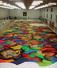 LA OBRA. Panormica del gran mural en el taller alquilado por Navarro en Pekn.