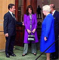 Con Isabel II. En marzo se estren como primera dama en su visita a Gran Bretaa.