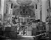 Saqueos masivos.Miles de objetos robados, encontrados en distintos puntos de Alemania, fueron repatriados a Francia despus de la guerra.