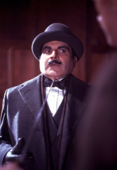 Agatha Christie: Poirot. El misterio del cofre espaol