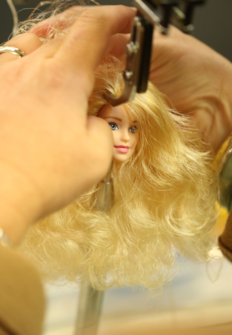 Desmontando a Barbie