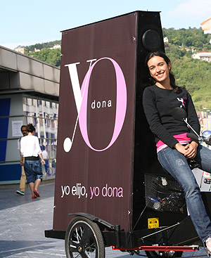 Una de las bicicletas de YO DONA que pulularon por San Sebastin durante el festival.