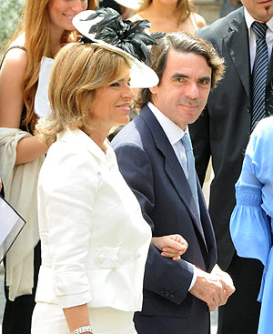 Ana Botella y Jos Mara Aznar en la boda de Flavio Briatore. FOTO: AFP