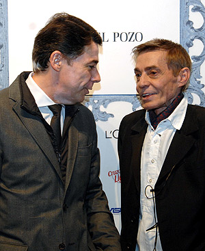 Ignacio Gonzlez con el diseador Jess del Pozo.